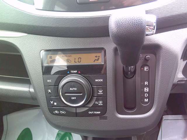 オールシーズン快適なフルオートエアコン！