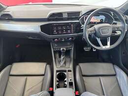 Audiのインテリアはエクステリア同様、優れたデザイン性とクオリティ、そして機能性を兼ね備えております。