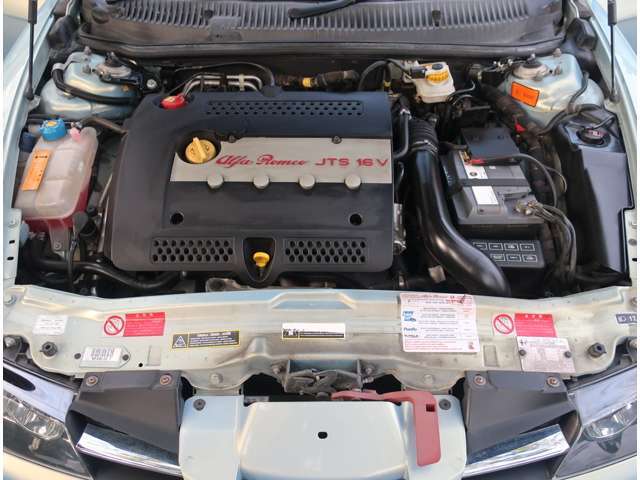 ご納車前に点検整備を実施し、認証工場の記録簿をお付けするのでご安心ください　KMO191