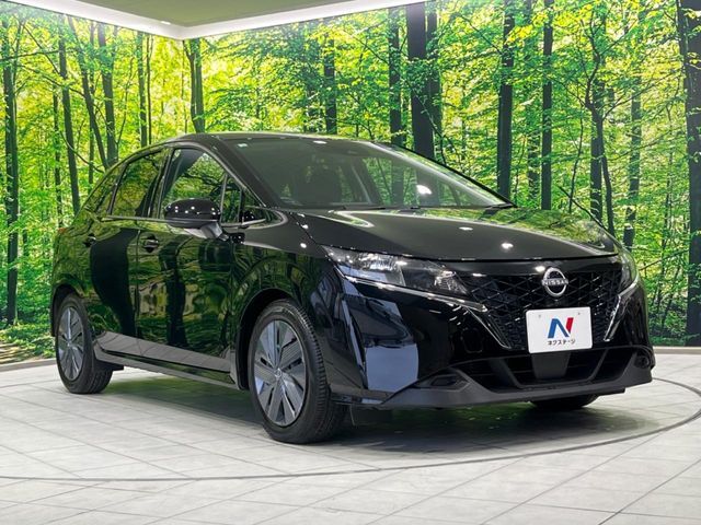 大好評のボディコーティング「弾スプラッシュコート」もご納車までに施工可能。通常のガラスコートと異なる、耐久年数6年の無機質ガラスコーティングが、ボディをキレイな状態に保ってくれます。