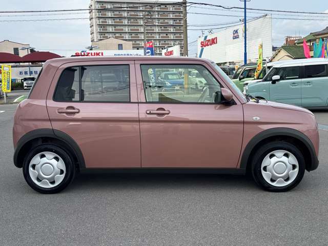 当店中古車は比較的状態の良い車を厳選しております。