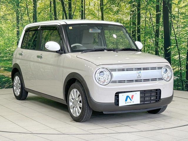 大好評のボディコーティング「弾スプラッシュコート」もご納車までに施工可能。通常のガラスコートと異なる、耐久年数6年の無機質ガラスコーティングが、ボディをキレイな状態に保ってくれます。