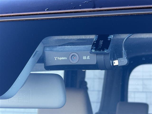 【ドライブレコーダー】万一の際には合って損ではない装備！今や当たり前にみなさんつけられてます