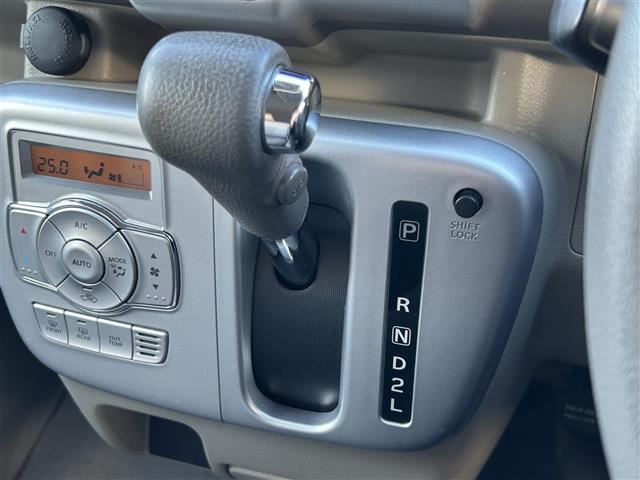 【　シフト　】シフトも操作しやすく快適なドライブを楽しんでいただけます♪