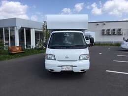 他にも画像がございますので、是非ご覧頂ければと思います。より詳しくお車をご覧いただけます。