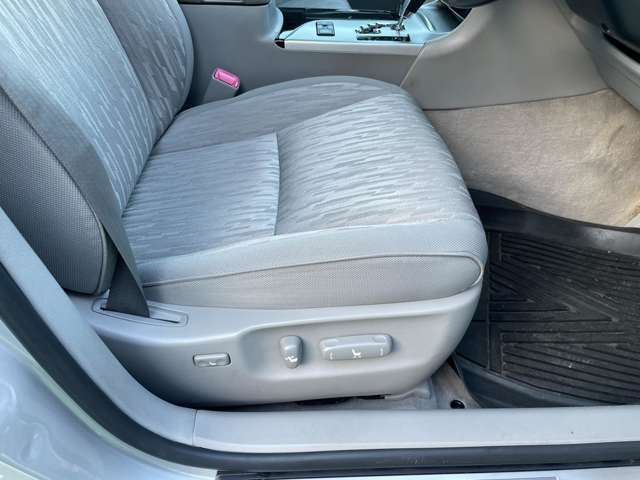 運転席廻り　フロントパワーシート