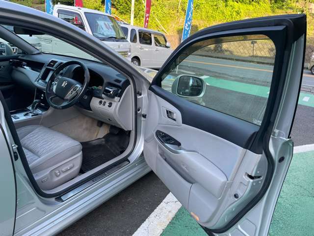 運転席廻り
