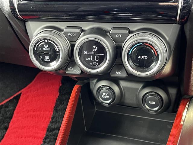 【運転席操作部】快適なドライブを楽しむための機能が装備されています！運転席から触れるので、使いやすいです！除菌プランいれていただくと、さらに清潔で安心していただけます！