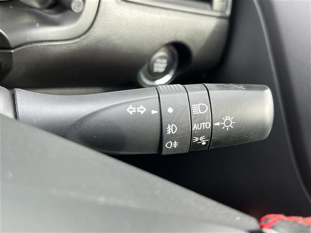 【運転席操作部】快適なドライブを楽しむための機能が装備されています！運転席から触れるので、使いやすいです！除菌プランいれていただくと、さらに清潔で安心していただけます！