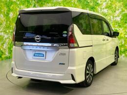 全国に店舗を展開しているのでどこでもお取り寄せが可能です！この車が気になるけど遠方だから・・・と諦める必要はありません！※別途陸送費が必要です。