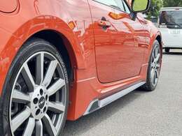 当店は、販売から買取、車検、板金、整備、保険に至るまで全てにおいてサポートさせて頂いております！フリーダイアル0066-9711-469052へ♪