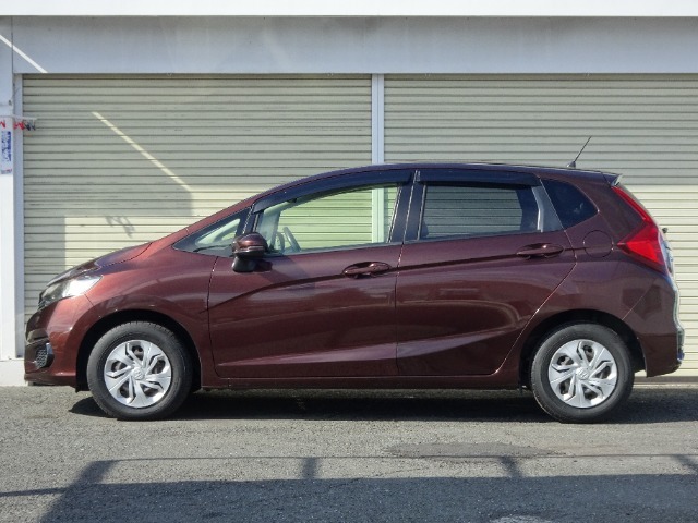 安心の1年間走行距離無制限のホッと保証付きです。さらに安心を長く2年間もしくは5年間に延長するホッと保証プラスもお勧めです。