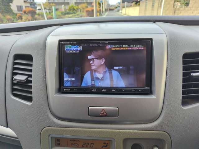 走行中テレビ映ります