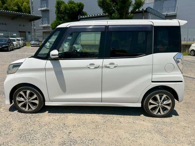 ★画像や動画を見ただけでお車の検討を進める事に抵抗がある方でも気軽に利用できるオンライン商談ならお車の検討はもちろん営業担当や店舗の様子も生中継でご覧いただけますので安心してお車をご検討頂けます。