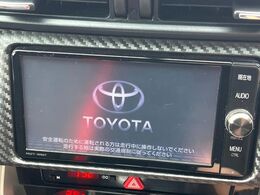 【純正ナビ】人気の純正ナビを装備。オーディオ機能も充実しており、Bluetooth接続すればお持ちのスマホやMP3プレイヤーの音楽を再生可能！毎日の運転がさらに楽しくなります！！