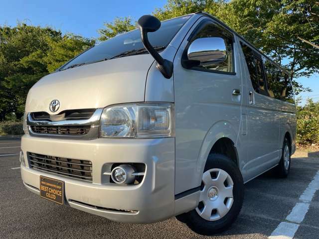 買ったばかりの愛車、ずっときれいにしていたいですよね！お車を綺麗な状態に保てるよう、コーティングなどのオプションもご用意しております。詳しくは店舗までお問い合わせください♪