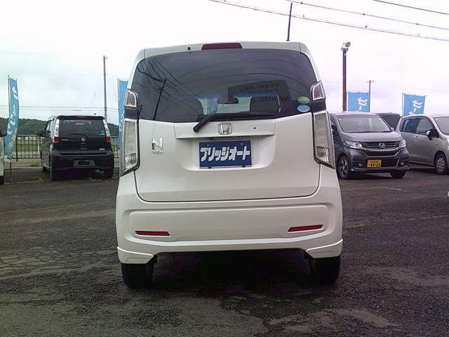 北は北海道から南は熊本県まで県外納車実績も多数ございます。遠いから？などと考える前にお気軽にお問い合わせ下さい。陸送代も出来るだけお安く出来る様に頑張ります。