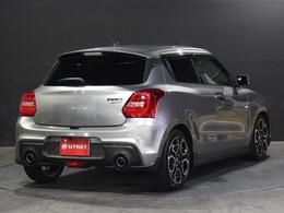 ご来店前にお問合せフォームから「来店予約」をお願い致します。予約ナシの当日のご来店については恐れ入りますがお電話で在庫確認をお願い致します。