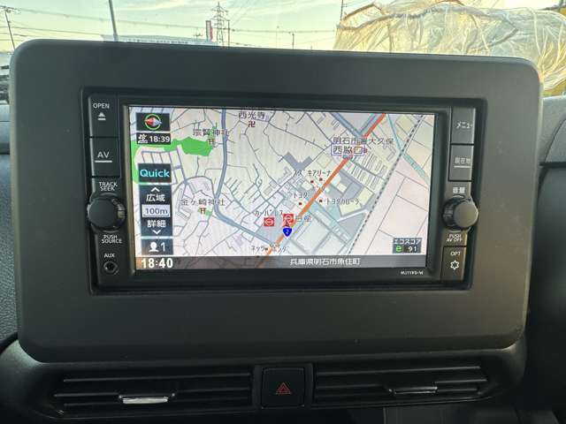 日産純正メモリーナビ（MJ119D-W）です。クリアな画質を楽しんでいただけるフルセグ地デジTVなど、書ききれないほどの機能が満載です。