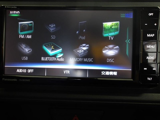 高機能サウンドシステム。車内に臨場感ある音楽空間を生み出します。