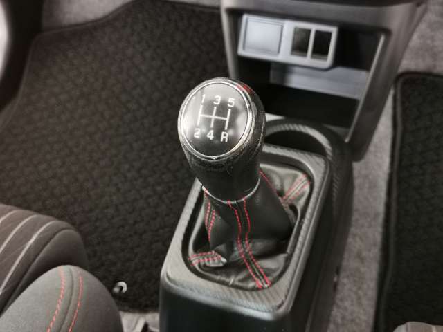 【シフト廻り】　中古車で使用感はココに差が出ます。　コンディションご確認ください。