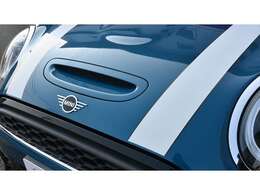 【初年度登録】令和3年6月【車検満了日】令和8年6月1日 【走行距離】21,000km