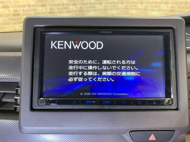 【Color's安心保証】1年保証をご用意しております。保証対象は電球やヒューズ1個からエアコン、エンジンまで広範囲を保証！！買ってからの安心をサポート致します。