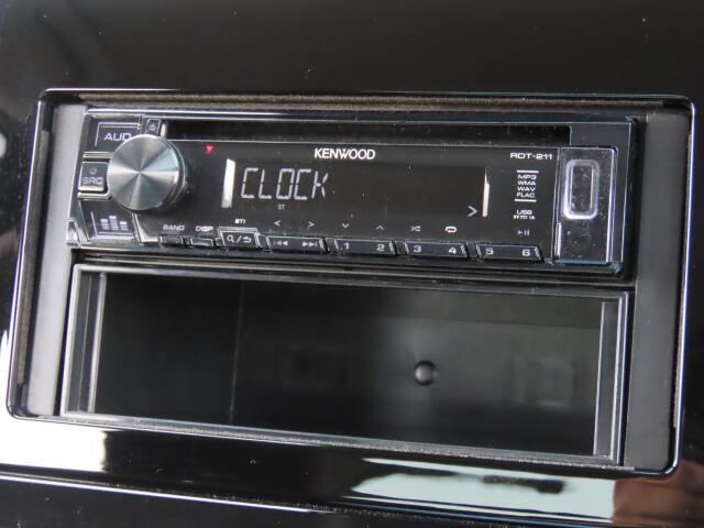 オーディオ機能はラジオ、CDです♪　ドライブの出先でもお好みの音楽・番組を楽しめますね！
