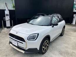 MINI正規ディーラー取り扱い　MINI認定中古車　MINI　NEXT甲府お車の詳細や展示状況は055-236-3252もしくはフリーダイヤル0078-6002-322544までお気軽にお問合せ下さい。http://www.kofu.mini.jp/dealer/kofu/