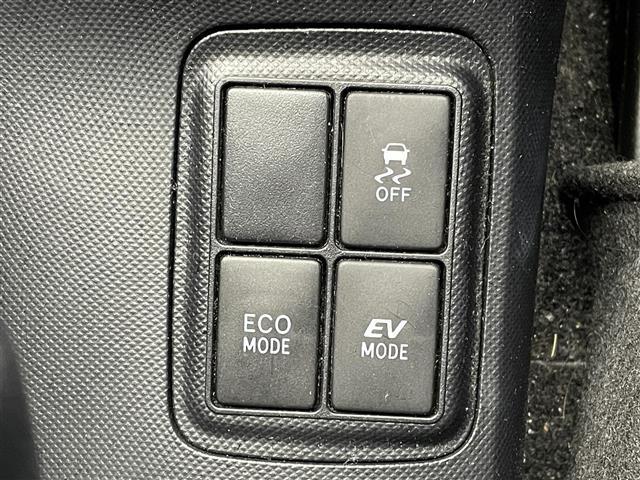 【運転席操作部】快適なドライブを楽しむための機能が装備されています！運転席から触れるので、使いやすいです！除菌プランいれていただくと、さらに清潔で安心していただけます！