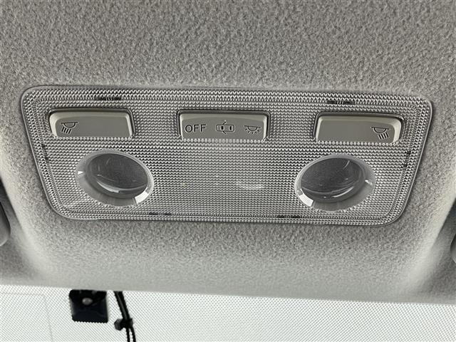 【運転席操作部】快適なドライブを楽しむための機能が装備されています！運転席から触れるので、使いやすいです！除菌プランいれていただくと、さらに清潔で安心していただけます！