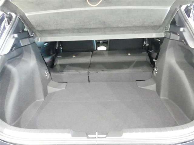 【ご連絡下さい】ディーラーならではの全国対応トヨタ中古車保証で購入後も安心♪質問メール・電話大歓迎です。まずはお気軽にご連絡ください。