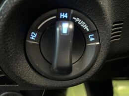 4WDのお車ですので、雪道でも安心です♪降雪地地域にお住まいの方以外にも、ウィンタースポーツが趣味の方や降雪地域へ帰省される機会がある方にもおすすめ！