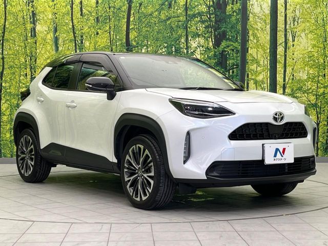 大好評のボディコーティング「弾スプラッシュコート」もご納車までに施工可能。通常のガラスコートと異なる、耐久年数6年の無機質ガラスコーティングが、ボディをキレイな状態に保ってくれます。