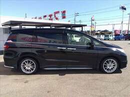 ☆全国納車可能です☆欲しい車が見つかった！！・・けど遠い・・諦めないで下さい！弊社では全国のお客様へ弊社自慢の車輌をお届けしています☆ご相談下さい♪