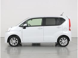 中古車だからこそオススメのボディーコーティング！！ボディ全体を磨く下地処理から丁寧に行い、細かい傷や水垢等の汚れを奇麗にしてから施工いたします！！ビフォー・アフターがハッキリとお判りいただけます！