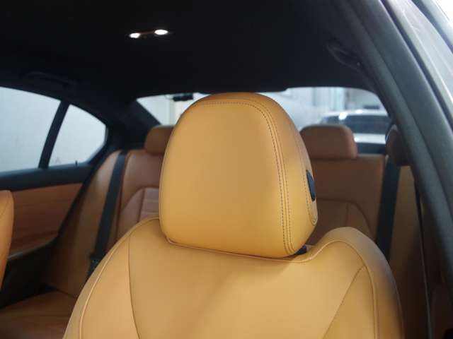 カーセンサーを見て電話しましたとお伝え下さい。078-261-1261までお気軽にお電話下さい。全国納車可能です。納車方法に関してもお気軽にご相談ください。