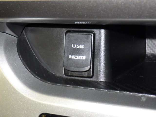 USB電源つき♪　嬉しい装備ですね！