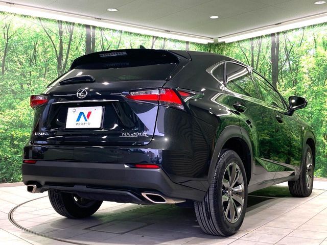 ☆全国のネクステージからお取り寄せが可能※！遠方の店舗に展示してあるクルマが気になる場合も、最寄りの店舗でご覧いただくことが可能です！是非私たちに要望をお聞かせください！※別途費用