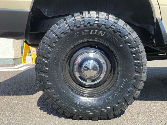 【タイヤ・ホイール】新品TOYOオープンカントリータイヤ×輸出用16AWインストール済み☆