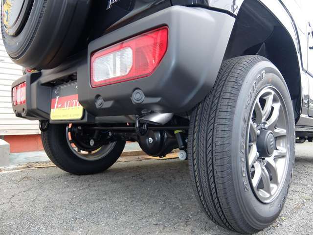 最新4型！リアパーキングセンサー・届出済未使用車/衝突軽減ブレーキ付き車！任意保険が割引対象！/スズキセーフティーサポート付き車/最長5年or10万km保証(登録日より)/全面UVカットガラス/シ-トヒ-タ-/本革ハンドル
