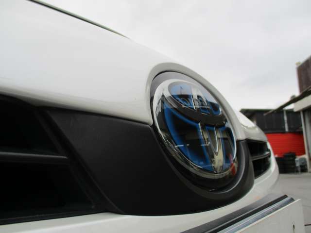 (後期型)(社外エアロF/S/R)　新品18インチアルミ＆タイヤ　純正ナビ　TV　フルセグ　Bカメラ　Bluetooth　クルコン　BSM　HUD　RCTA　ドラレコ　ETC　Pスタート　スマートキー