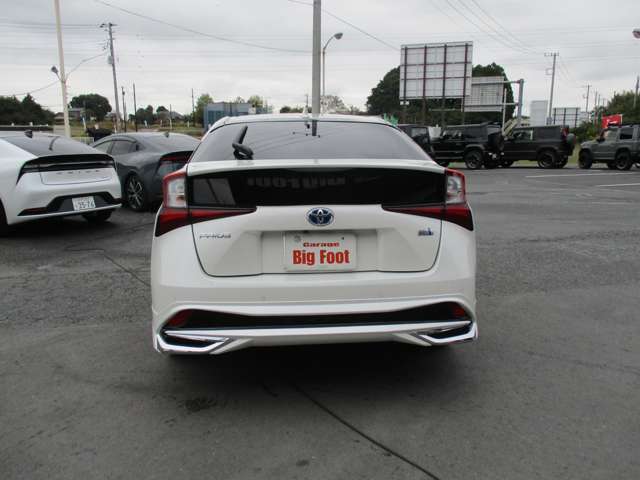 (後期型)(社外エアロF/S/R)　新品18インチアルミ＆タイヤ　純正ナビ　TV　フルセグ　Bカメラ　Bluetooth　クルコン　BSM　HUD　RCTA　ドラレコ　ETC　Pスタート　スマートキー