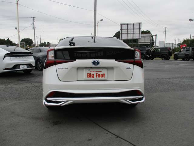 (後期型)(社外エアロF/S/R)　新品18インチアルミ＆タイヤ　純正ナビ　TV　フルセグ　Bカメラ　Bluetooth　クルコン　BSM　HUD　RCTA　ドラレコ　ETC　Pスタート　スマートキー