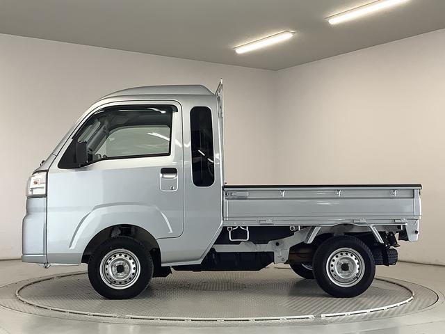 【ご納車前整備】エンジンオイル・オイルエレメント・エアクリーナー・クーラント・バッテリー・ワイパーゴムの徹底したご納車前整備、万が一の時には兵庫県下に23店舗ある弊社が即時に対応させて頂きます。
