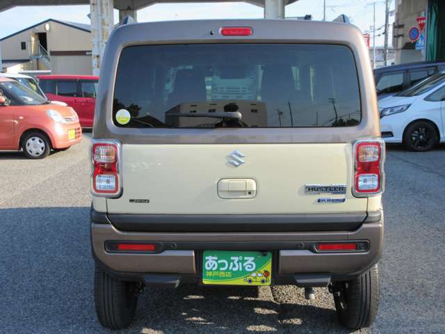 毎日全国のAA会場から厳選した車を仕入れしております！プロの査定士の検査を受けた車を仕入れ、入庫後も社員が走行チェックや状態確認・装備確認などを入念に行います。