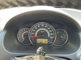 見やすい3連メーター