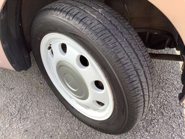 ノーマルタイヤの状態です。