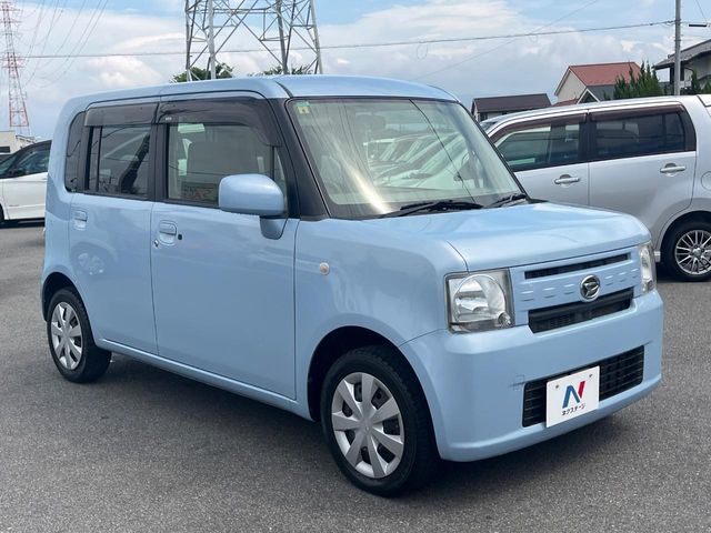 大好評のボディコーティング「弾スプラッシュコート」もご納車までに施工可能。通常のガラスコートと異なる、耐久年数6年の無機質ガラスコーティングが、ボディをキレイな状態に保ってくれます。