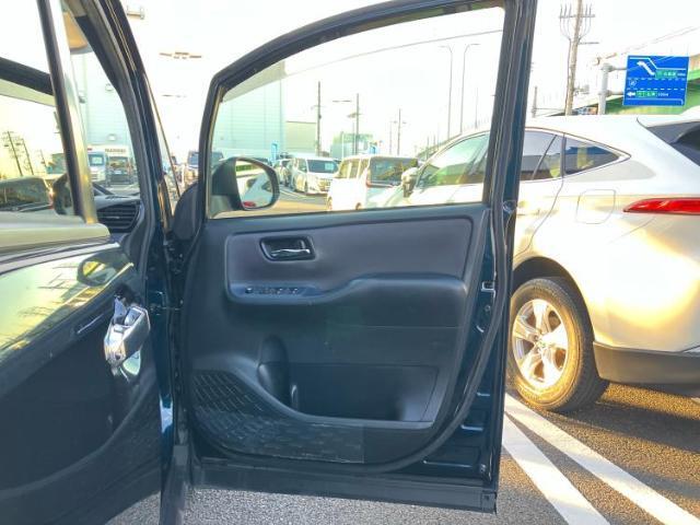 「この車の写真をもっと見たい」「状態が気になる」「この装備はついている？」どんな小さな疑問でもお気軽にお問い合わせください！